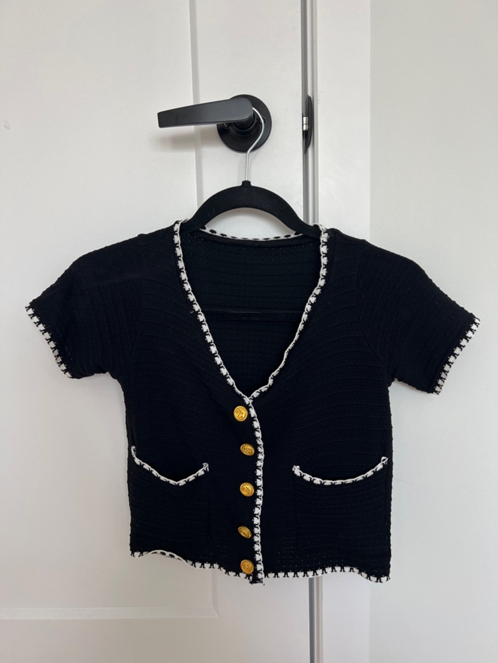 Black Knit Cropped Top with Contrast Trim